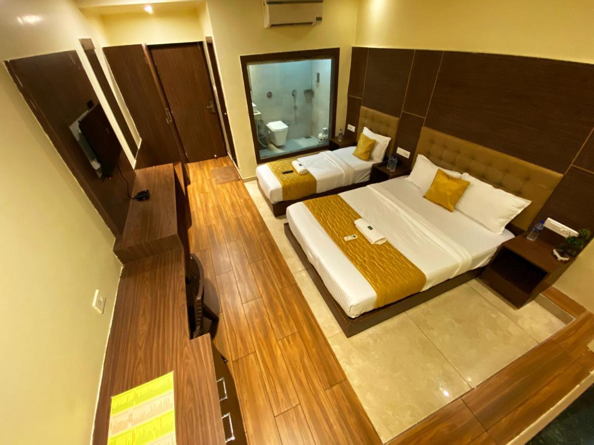 Hotel Pearl'S Bkc Inn- Near Trade Centre, Visa Consulate Мумбаи Экстерьер фото