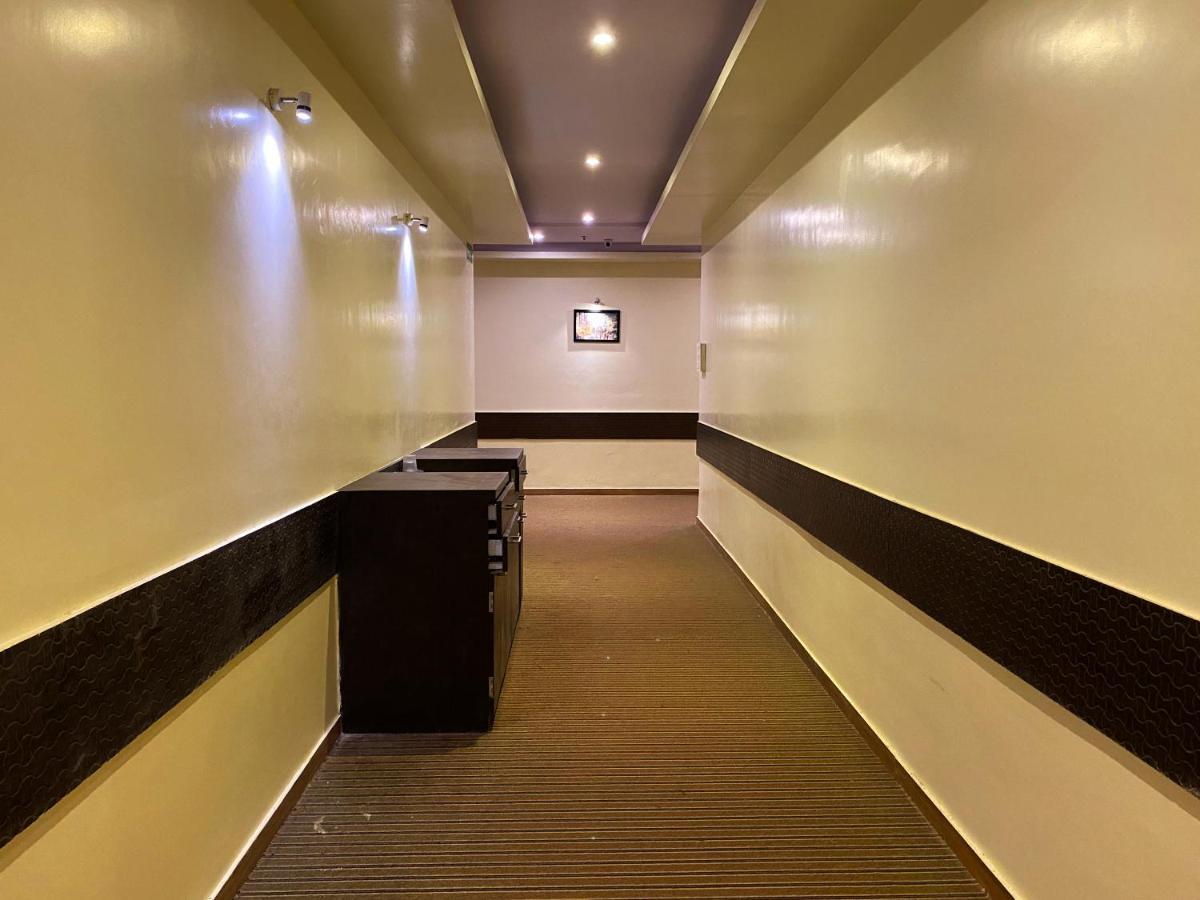 Hotel Pearl'S Bkc Inn- Near Trade Centre, Visa Consulate Мумбаи Экстерьер фото