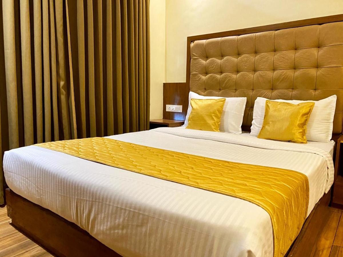 Hotel Pearl'S Bkc Inn- Near Trade Centre, Visa Consulate Мумбаи Экстерьер фото