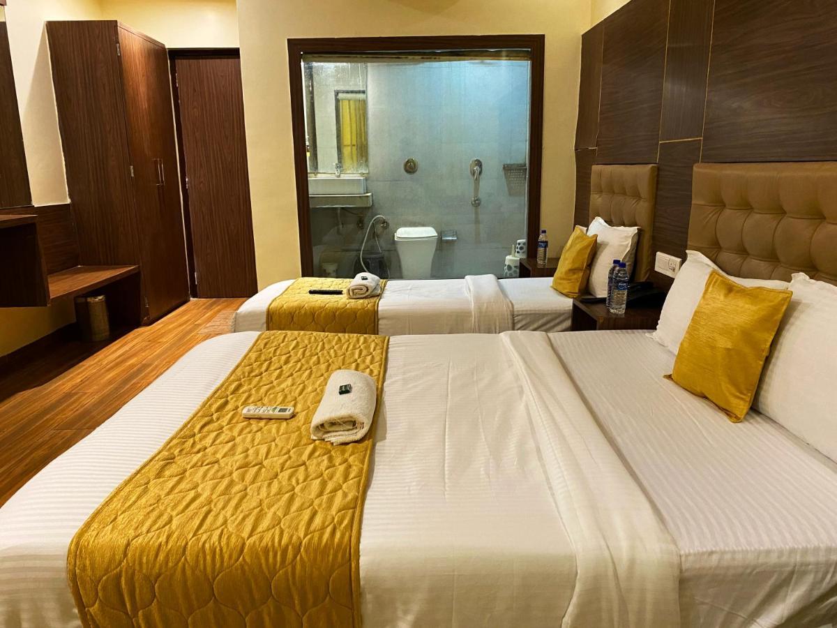 Hotel Pearl'S Bkc Inn- Near Trade Centre, Visa Consulate Мумбаи Экстерьер фото
